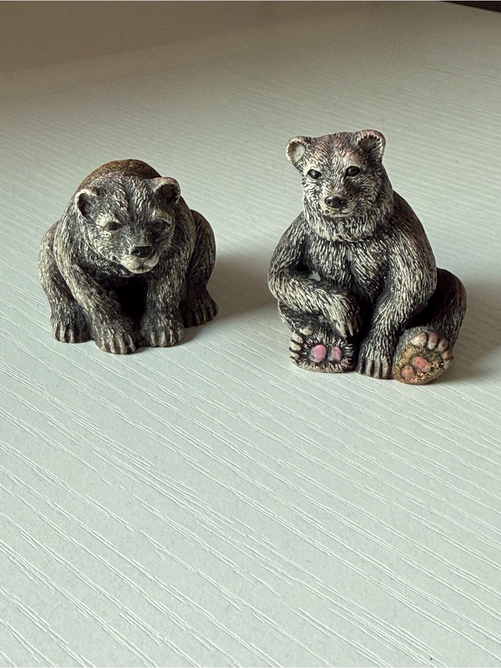 Vintage | Cast Resin Set of 2 Bear Figures Sculptures Fairy Garden Trinkets EUC